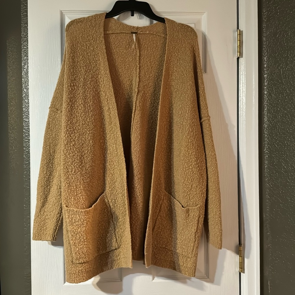 Free People Cardigan w/pockets *Nylon & Wool